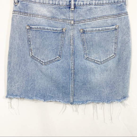 5/$25 Pacsun Distressed Zip Front Denim Jean Skirt - Picture 8 of 10